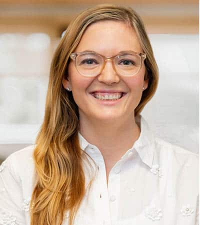 Jessica Whatley<br />
Chief Executive Officer